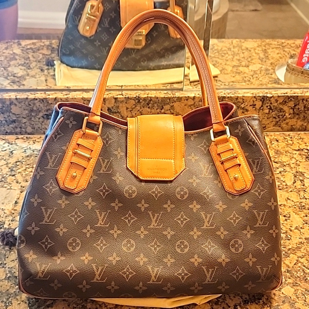 Beautiful Louis Vuitton Monogram Griet. - Picture 12 of 17